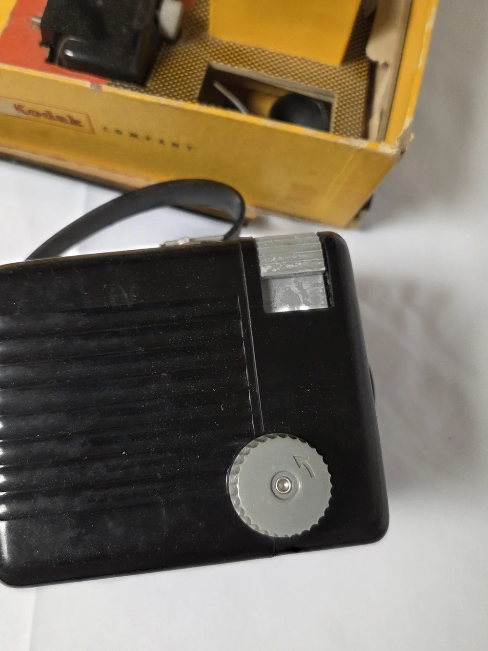 Vintage Kodak Brownie Hawkeye Outfit Camera w/Original Box - Flash Model‎